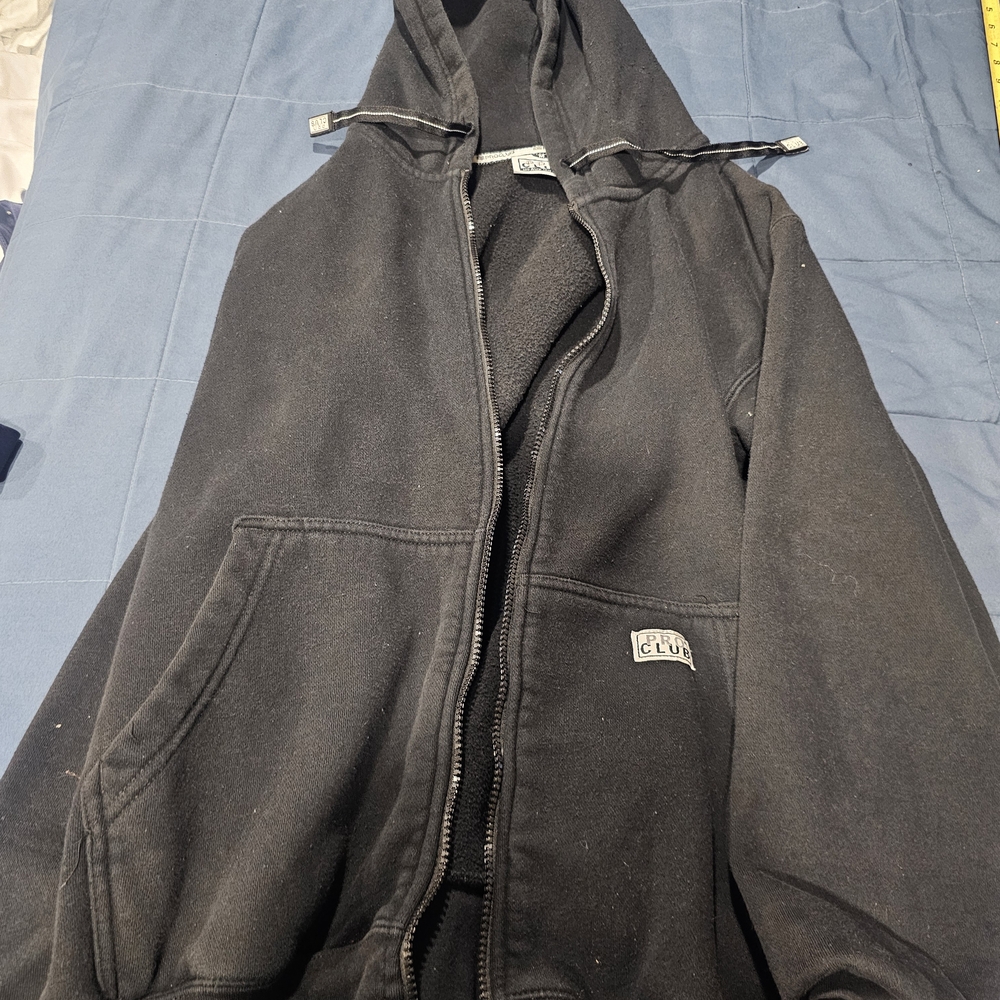 Club Black Men's Zip-Up Sweater